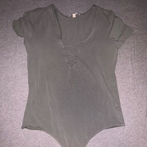 Express short sleeve body suit